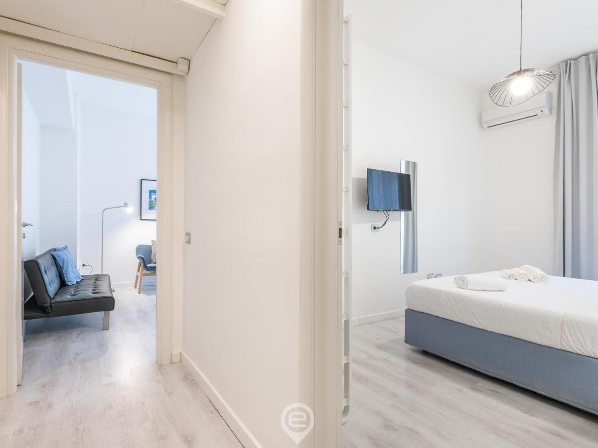 Garibaldi Central Apartment Cagliari Buitenkant foto