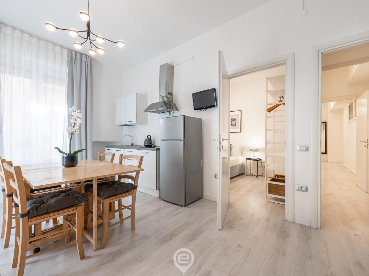 Garibaldi Central Apartment Cagliari Buitenkant foto